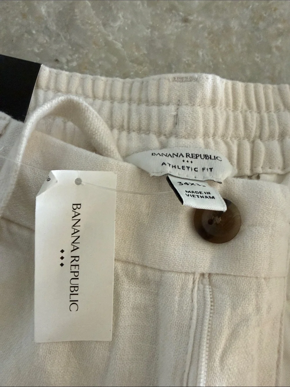 Banana Republic Men's Light Cream Drawstring Linen-Blend Pants